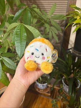 Pal Pals Yellow & White Sprinkle Donut Plush